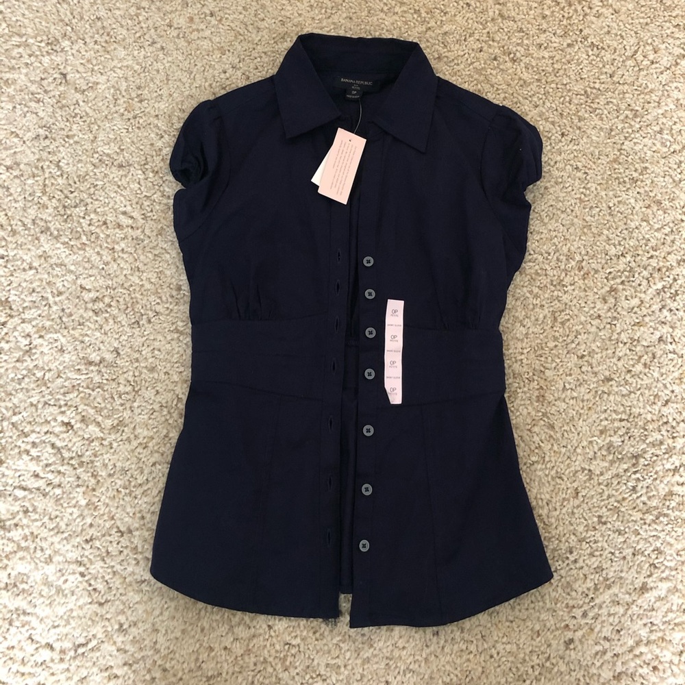 🎉🎉HOST PICK!🎉🎉Banana Republic Shirt